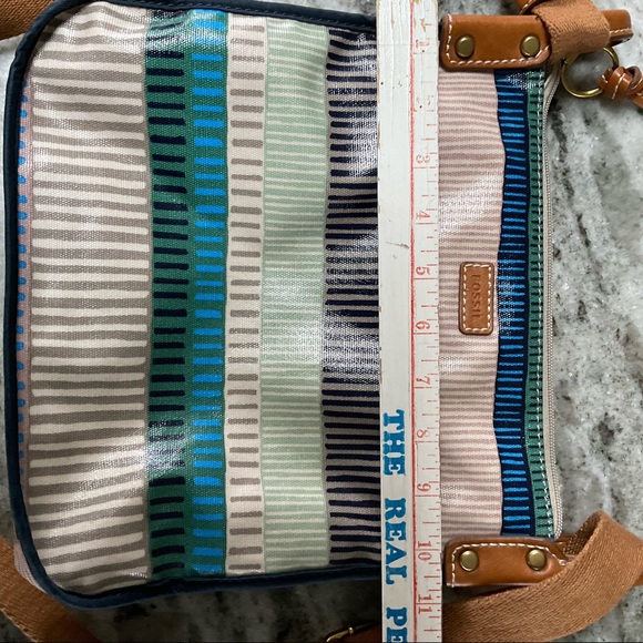Fossil crossbody mutilcolor stripe bag - Picture 6 of 7